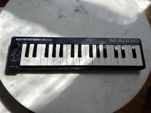 M-Audio Keystation Mini 32, Muziek en Instrumenten, Keyboards, Zo goed als nieuw, Overige merken, Midi-aansluiting, Ophalen