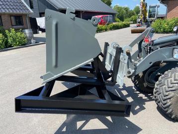 hemach Vlakraam, Bak en palletvorken voor Giant of Weidemann disponible aux enchères