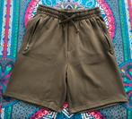 2 nieuwe groene shorts, 2 nieuwe groene shorts, Ophalen of Verzenden, Nieuw