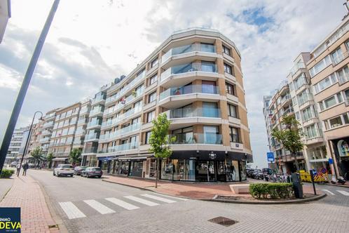 Appartement te koop in Het Zoute, Immo, Huizen en Appartementen te koop, Appartement, C