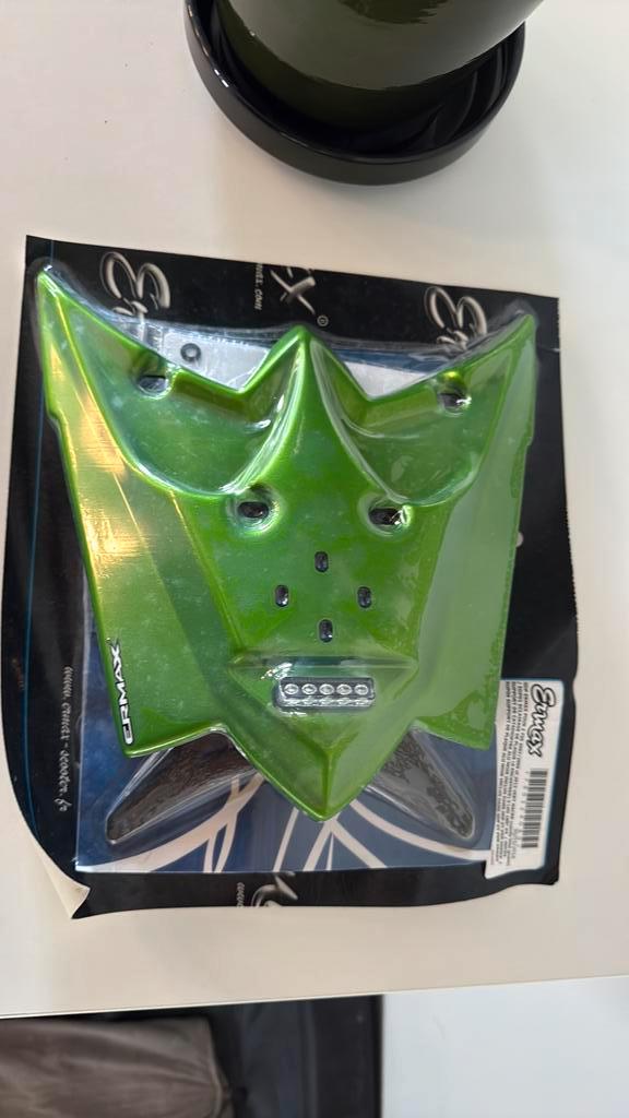 Nummerplaathouder - Ermax - Kawasaki Z750 2007 - 2012, Motos, Pièces | Kawasaki, Neuf, Enlèvement ou Envoi