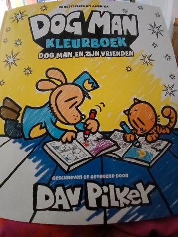 NIEUW. Dog Man en zijn vrienden <100 tekeningen kleurboek beschikbaar voor biedingen