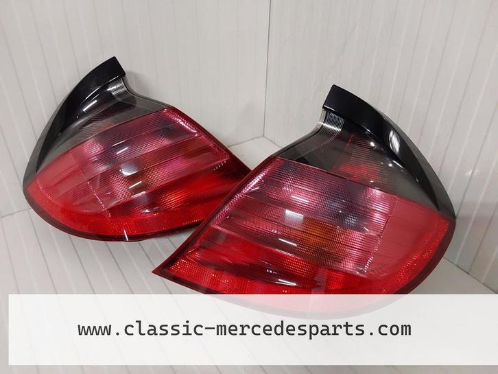 Achterlichten Mercedes C-klasse Sportcoupe CL203, Auto-onderdelen, Verlichting, Mercedes-Benz, Gebruikt, Ophalen of Verzenden