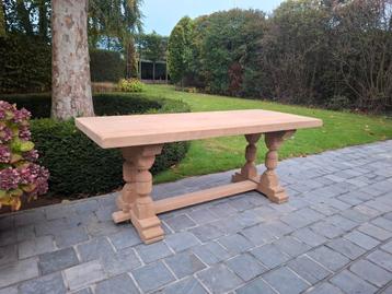 Volledig massief eiken kloostertafel. Geluchtgomd.  beschikbaar voor biedingen