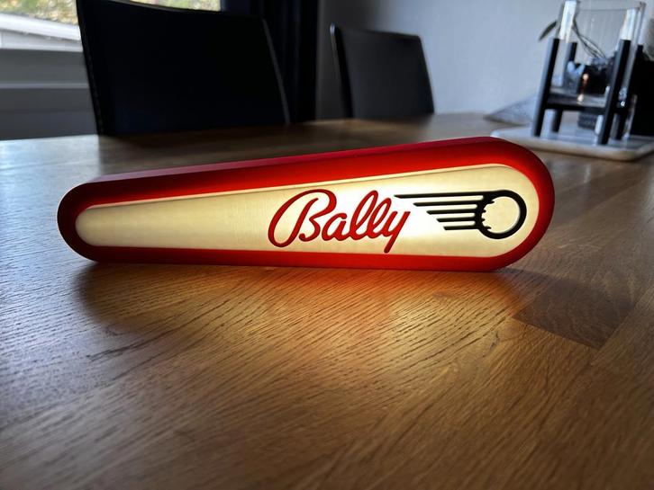 Prachtige Bally pinball reclamebak met LED verlichting., Verzamelen, Merken en Reclamevoorwerpen, Ophalen of Verzenden