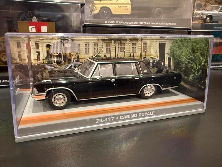 Zil 117 - James Bond, Hobby & Loisirs créatifs, Voitures miniatures | 1:43, Utilisé, Voiture, Universal Hobbies, Enlèvement ou Envoi