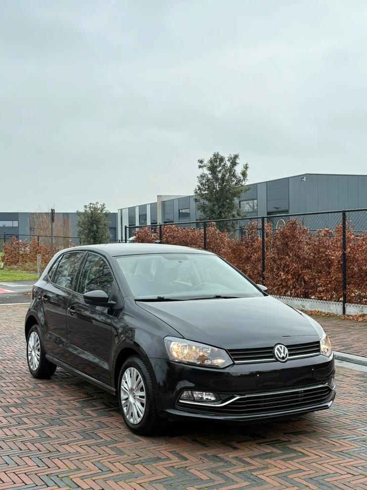 Vw polo facelift 1.0 benzine euro6b + keuring, Auto's, Volkswagen, Particulier, Polo, ABS, Airbags, Airconditioning, Alarm, Bluetooth