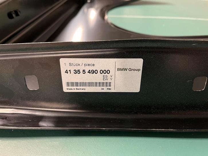 BMW E10 Voorscherm Links en Rechts Origineel NIEUW, Autos : Pièces & Accessoires, Carrosserie & Tôlerie, Garde-boue, BMW, Avant