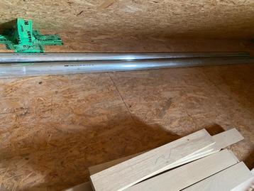 2 afvoerbuizen zink zinc beschikbaar voor biedingen