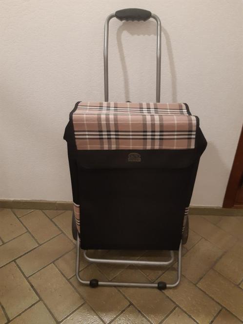 degelijke boodschappentrolley, Handtassen en Accessoires, Tassen | Reistassen en Weekendtassen, Gebruikt, Blauw, Wieltjes, Ophalen