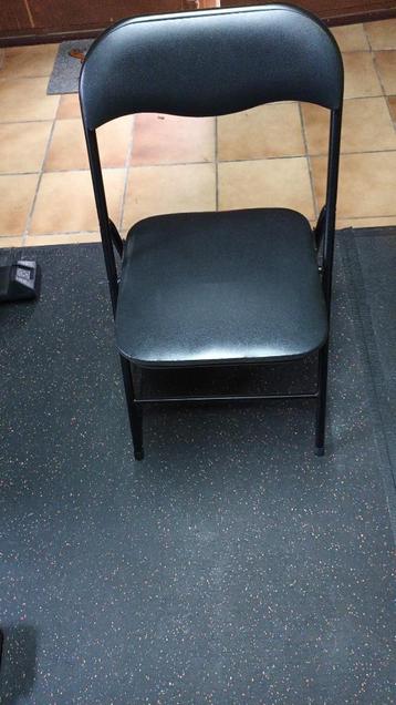 plooistoelen, zwart beschikbaar voor biedingen