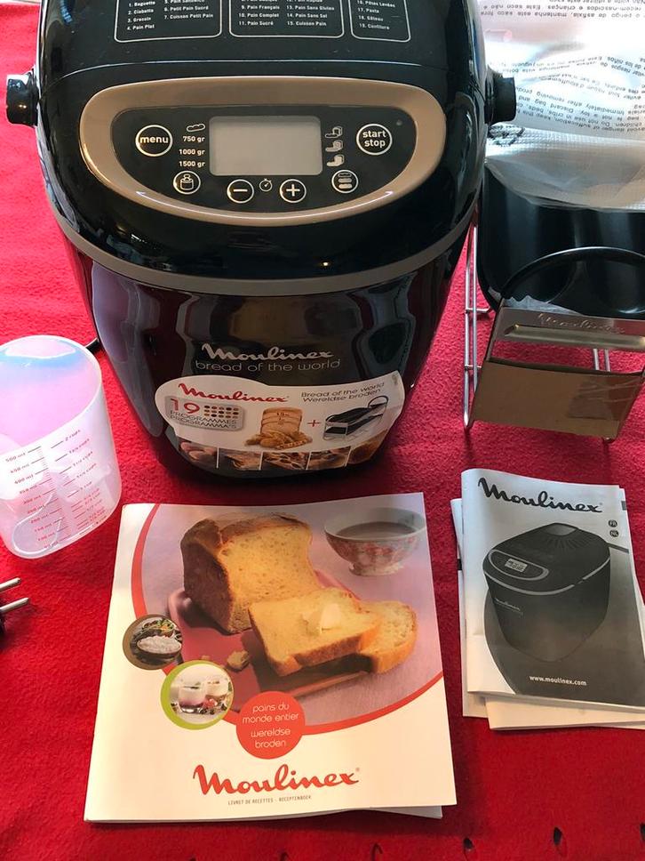 Broodmachine Moulinex, Elektronische apparatuur, Broodbakmachines, Zo goed als nieuw, Ophalen