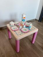 Kindertafel met ontbijtservies RETRO, Kinderen en Baby's, Speelgoed | Speeltafels, Ophalen, Zo goed als nieuw