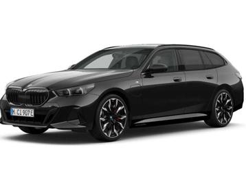BMW 5 Serie 550 e xDrive Touring M Sport PRO / FULL! / JUNI  beschikbaar voor biedingen