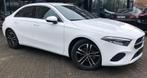Mercedes-Benz A-Klasse 180 Progressive| Winter Pack| Camera|, Auto's, Gebruikt, 4 cilinders, 136 pk, Wit