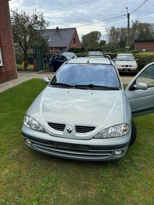 renault megane, Autos, Renault, Entreprise, Achat, Mégane, ABS, Airbags, Ordinateur de bord, Verrouillage central, Air conditionné automatique