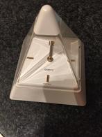 Horloge pyramidale, Enlèvement ou Envoi, Neuf, Analogique, Réveil ou Horloge