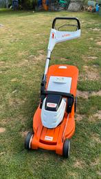 Autoporteur pour tondeuse à gazon à batterie Stihl !, Jardin & Terrasse, Tondeuses à gazon sur batterie, Tondeuse rotative, Comme neuf