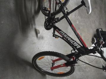 Fiets mountinbike disponible aux enchères