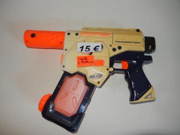1 GROOT WATERPISTOOL NERF  beschikbaar voor biedingen