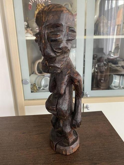 Statue du fétichisme et de la force Songye Nkisi 29 cm, Antiquités & Art, Art | Art non-occidental, Enlèvement ou Envoi