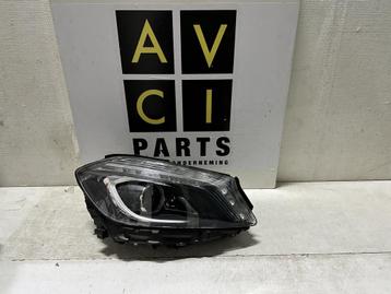 Koplamp Merc A klasse W176 xenon ils Rechts A1768200661KZ beschikbaar voor biedingen