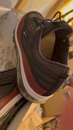 Schoenen nouf 43, Sport en Fitness, Basketbal, Ophalen of Verzenden, Zo goed als nieuw, Schoenen