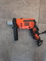Perceuse à percussion Black + Decker, Bricolage & Construction, Outillage | Foreuses, 600 watts ou plus, Mécanisme de percussion