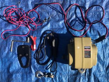 winch TOPGEAR DW-3000i incl. batterij 12V beschikbaar voor biedingen