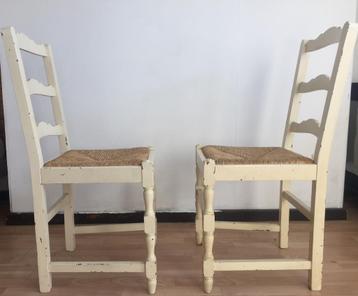 Schitterend Vintage Brutalist stoelen wit gepatineerd rietje beschikbaar voor biedingen