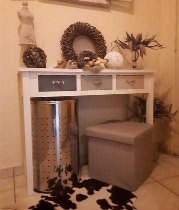 Side table zo goed als nieuw (GERESERVEERD), Enlèvement, Comme neuf