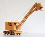 Vintage Plywood excavator by Friedrich Fröbel Werdau in teak, Kinderen en Baby's, Ophalen of Verzenden, Zo goed als nieuw