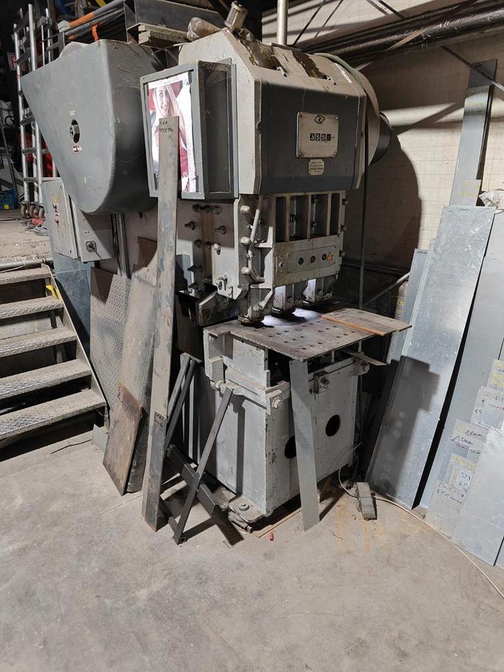 Cisaille guillotine, à toles et plats métalliques, Doe-het-zelf en Bouw, Metalen, Zo goed als nieuw, Ophalen