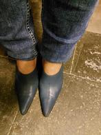 Chaussures femmes en cuir pointure 38, Ophalen, Zo goed als nieuw