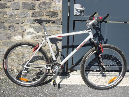 Vélo Rockrider 5.3 (superbe état), Fietsen en Brommers, Fietsen | Mountainbikes en ATB, Ophalen
