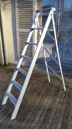 oude houten plooiladder, Ophalen, Gebruikt