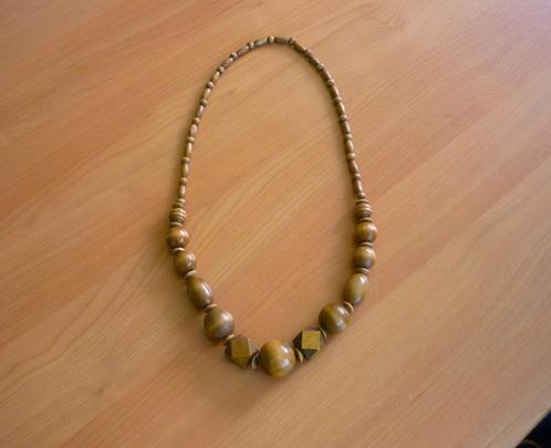 Lange houten ketting met bollen, Handtassen en Accessoires, Kettingen, Ophalen of Verzenden