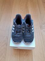 Sportschoenen, Kinderen en Baby's, Ophalen of Verzenden, Zo goed als nieuw, Sportschoenen