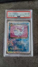 Dark Vaporeon Legendary Collection Reverse Holo PSA 8, Hobby en Vrije tijd, Ophalen of Verzenden, Zo goed als nieuw, Boosterbox