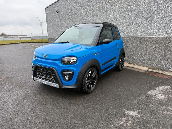 Microcar M-Go 6 X sun Dci, Auto's, Aixam, Bedrijf, Te koop, Diesel, Automaat, Blauw, Stof, Voorwielaandrijving, Verlengde garantie