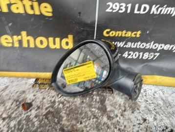 Buitenspiegel links van een Fiat Punto Grande beschikbaar voor biedingen