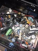 107 verschillende horloges Alles te samen liefst verkocht !, Verzamelen, Automaten | Flipperkasten, Ophalen