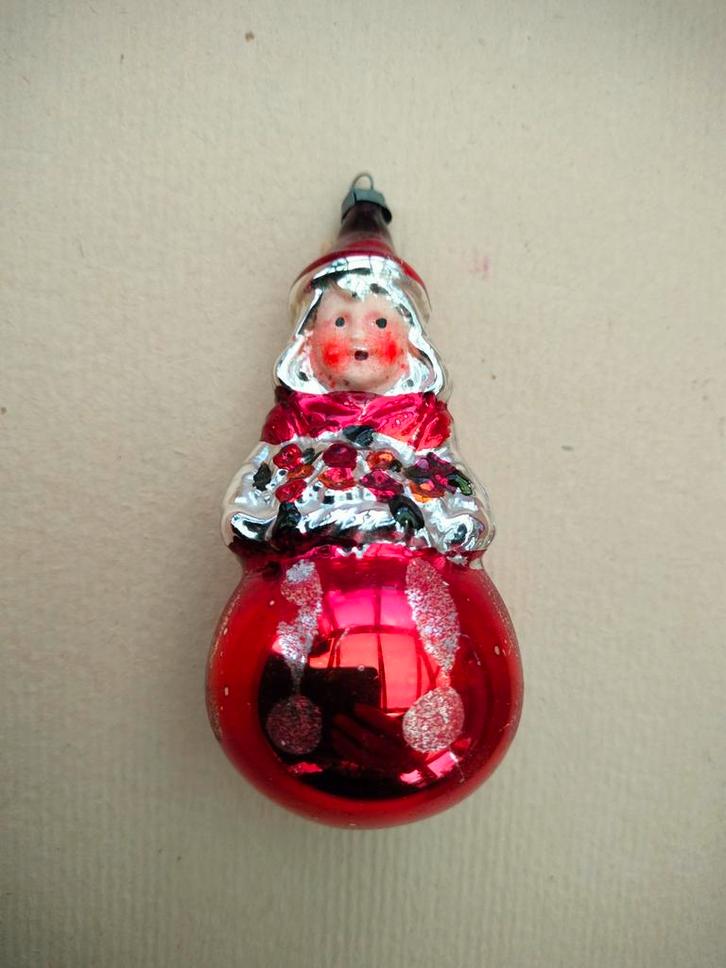 Bloemenmeisje . Zeer mooie en zeldzame kerstbal ., Diversen, Kerst, Zo goed als nieuw, Ophalen of Verzenden