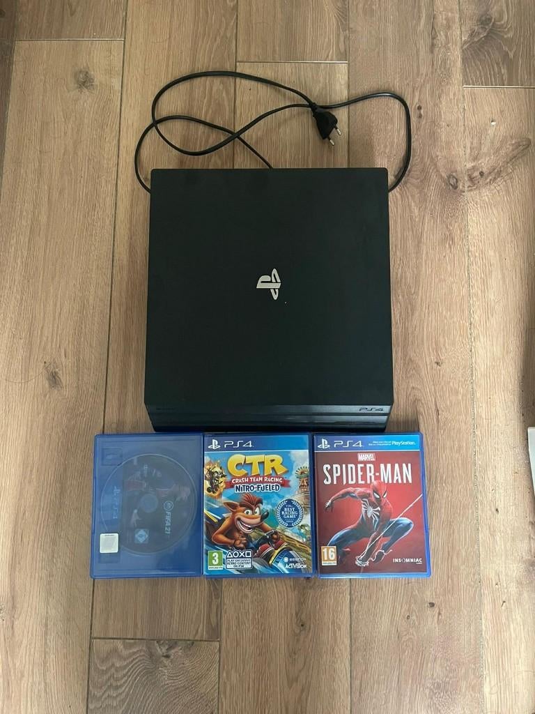 PlayStation 4 Pro + Spider-Man, FIFA 21 & Crash Team Racing, Ophalen, Zonder controller, 1 TB, Pro
