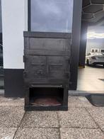 Gietijzeren houtgestookte oven, Ophalen, Zo goed als nieuw