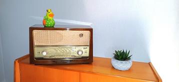 Graetz Canzonetta 513 – werkende vintage radio uit 1957 beschikbaar voor biedingen