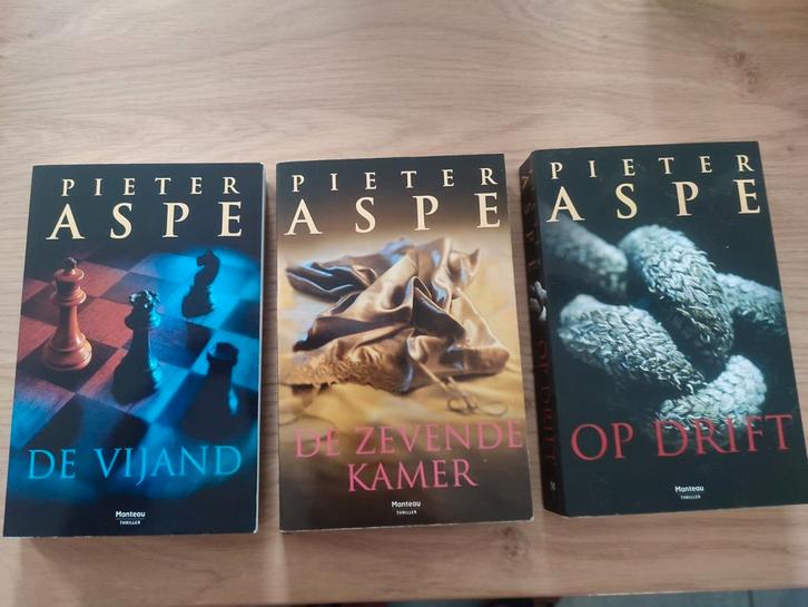 Pieter Aspe - De zevende kamer, Livres, Thrillers, Comme neuf, Enlèvement ou Envoi