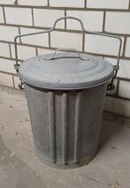 Fraaie, decoratieve zinken vuilnisbak met deksel en hengsel, Ophalen