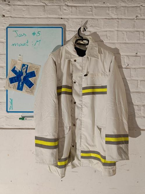 Jas rode kruis, EX rijkswacht ambulancier, Verzamelen, Militaria | Algemeen, Rijkswacht, Ophalen of Verzenden