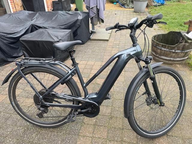Prachtige CUBE touring pro bosch performance maat53, Fietsen en Brommers, Elektrische fietsen, Zo goed als nieuw, Cube, 51 tot 55 cm